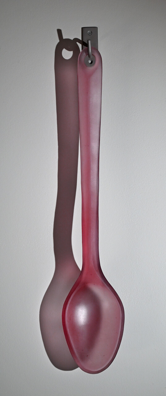 Image of Fuchsia Spoon
