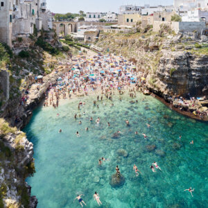 Image link to Troy House's artworks